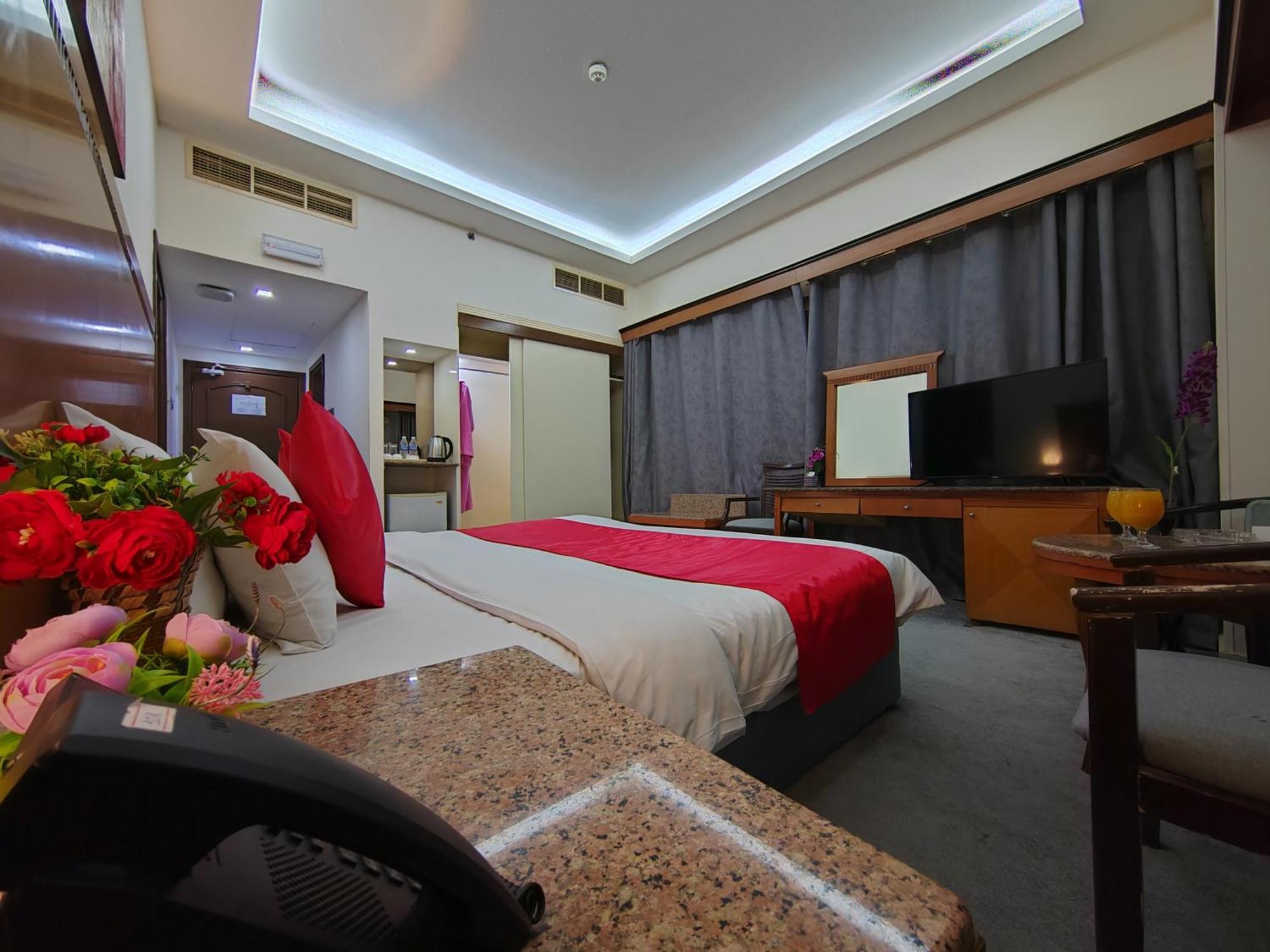 Le Paradise Palace Hotel Dubai Eksteriør billede